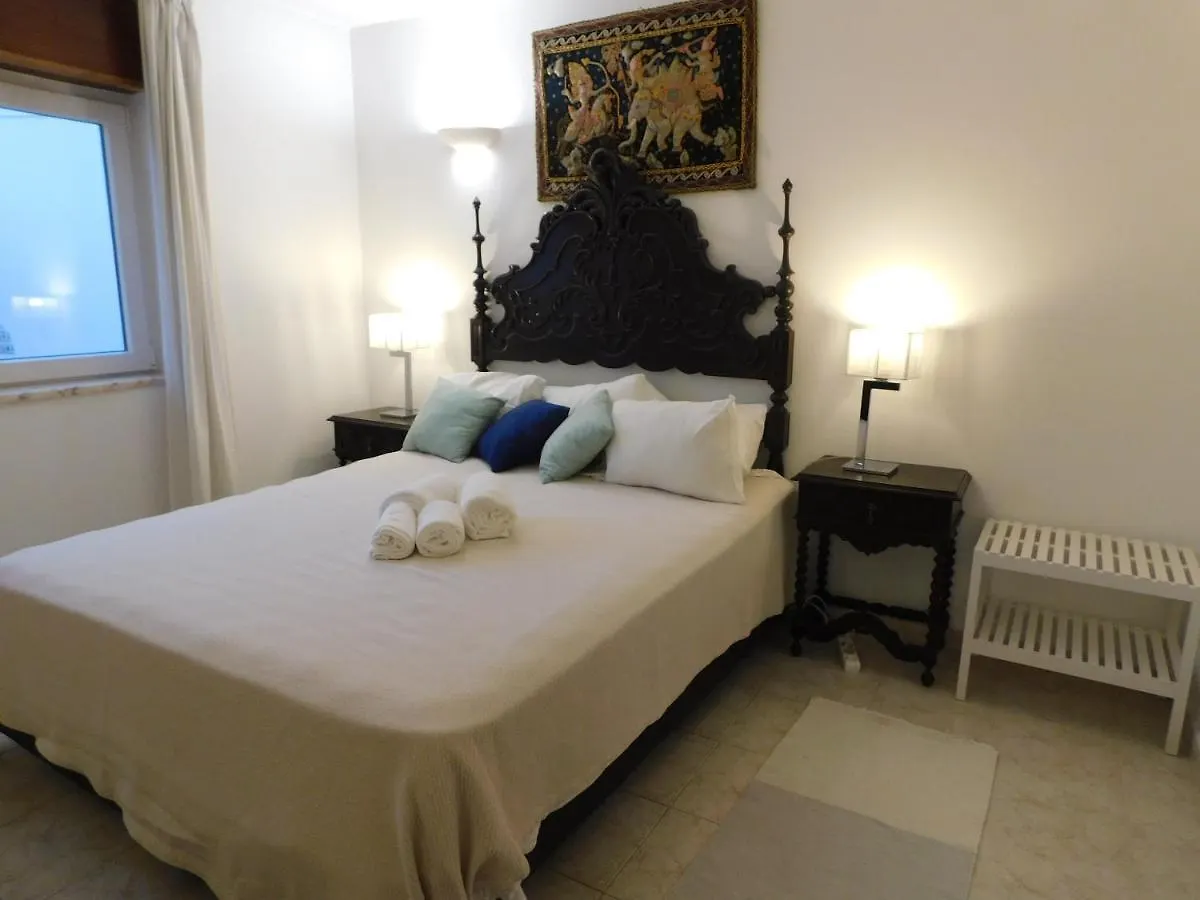 Luz Beach Center 0*,